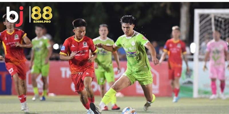 Lợi ích của việc chơi bóng đá phủi là gì?